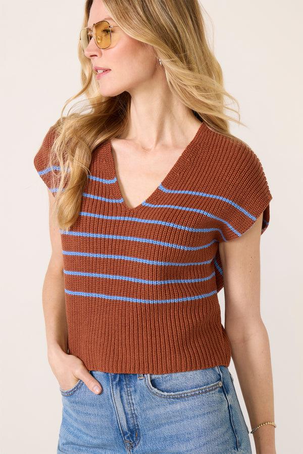 Everve Aiden V-Neck Vest Camel/Bluestp