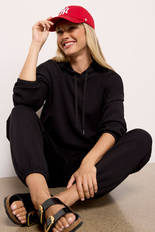 everve AirEssentials Cropped Hoodie Veryblack