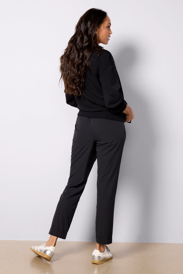Everve Alana Slim Tapered Cuff Pant Black