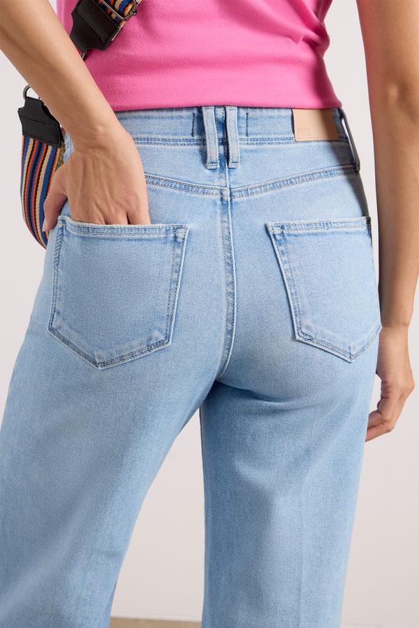 Everve Anessa 31` W Inset Pkts Luminaries