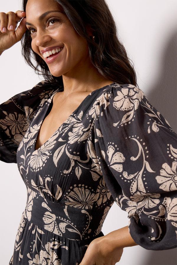 Everve Ariana Floral Midi Dress Parchment