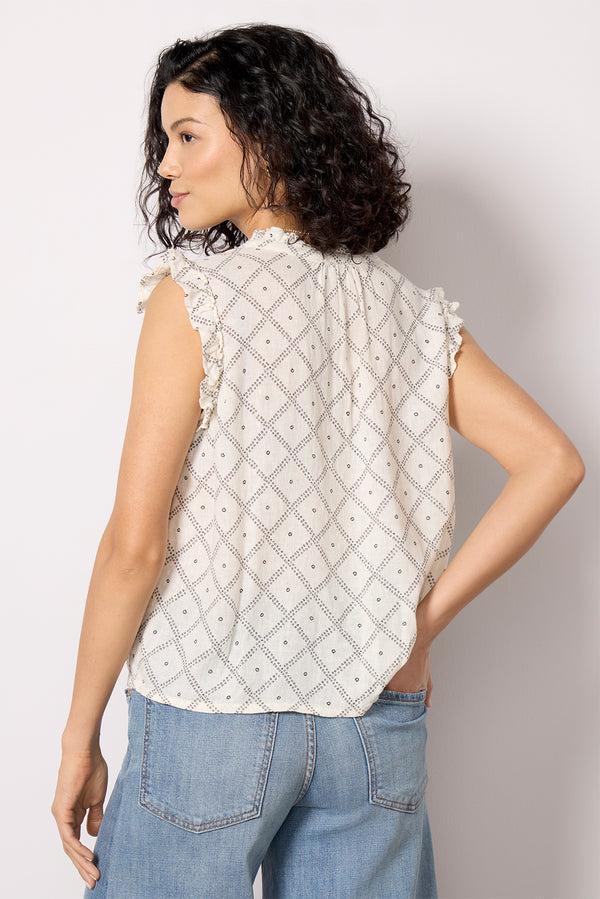 Everve Arlene Top Ivoryzanzibar