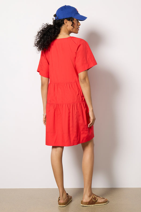 Everve Ashlyn Shift Dress Red