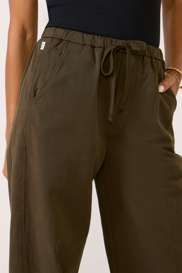 Everve Aurora Pull On Pant Darkolive
