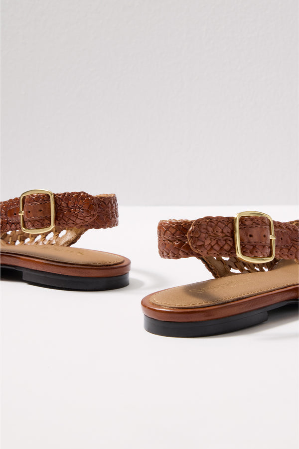 Everve Avalon Woven Flat Tan