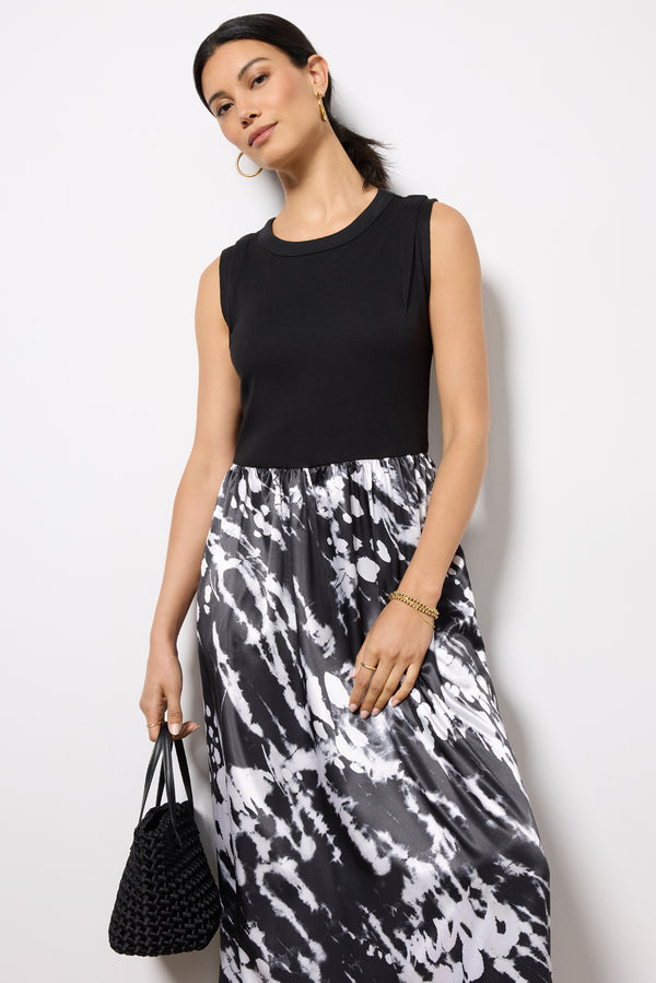 Everve Azalea Mixed Media Midi Dress Black/Tiedye