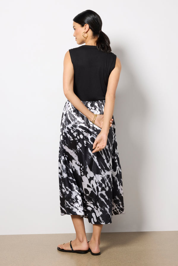 Everve Azalea Mixed Media Midi Dress Black/Tiedye