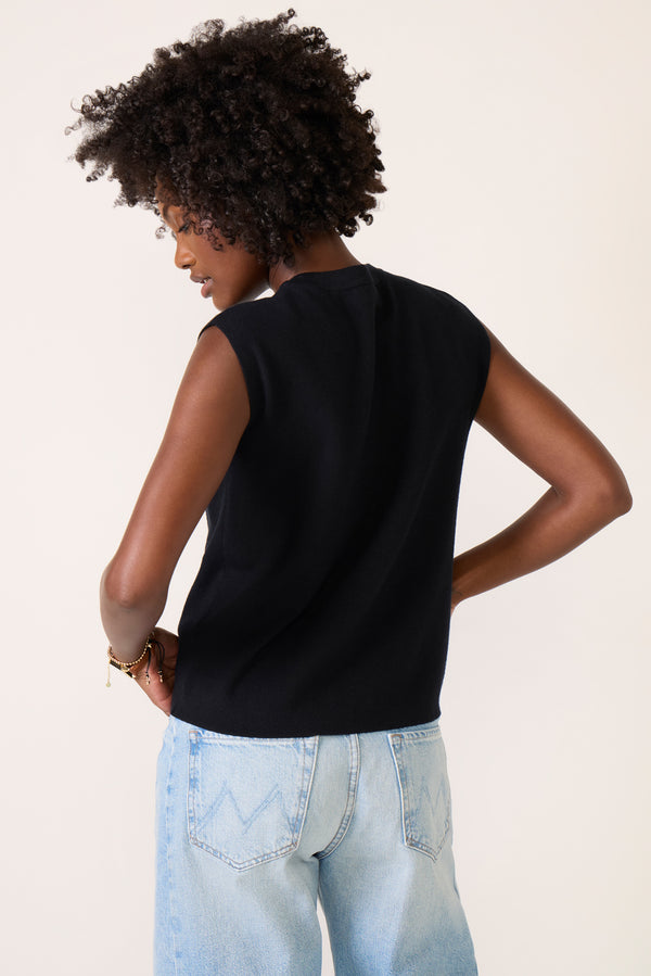 Everve Bevan Crew Neck Sweater Black