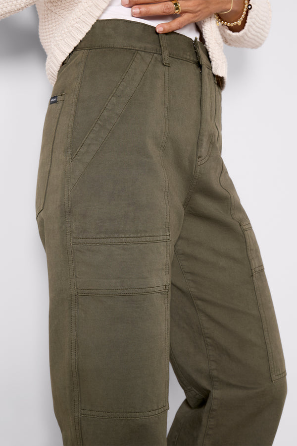 Everve Boyfriend Utility Pant Kalamata