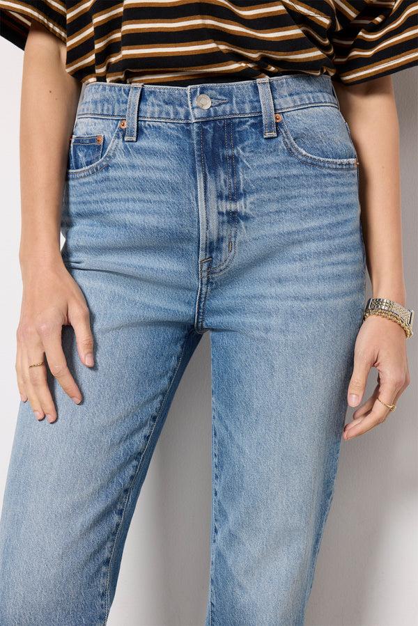 Everve Bri Straight Jean Charleston