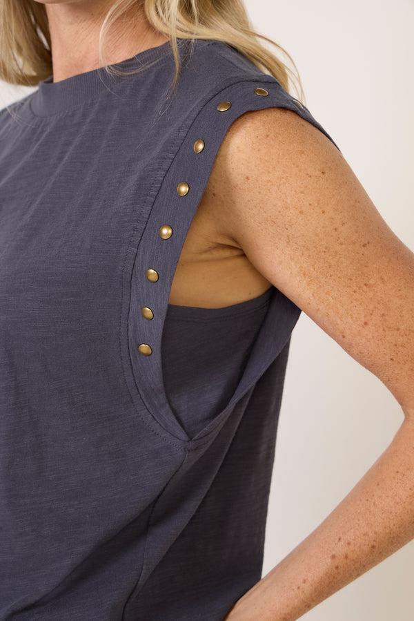 Everve Brinley Studded Sleeve Tee Black