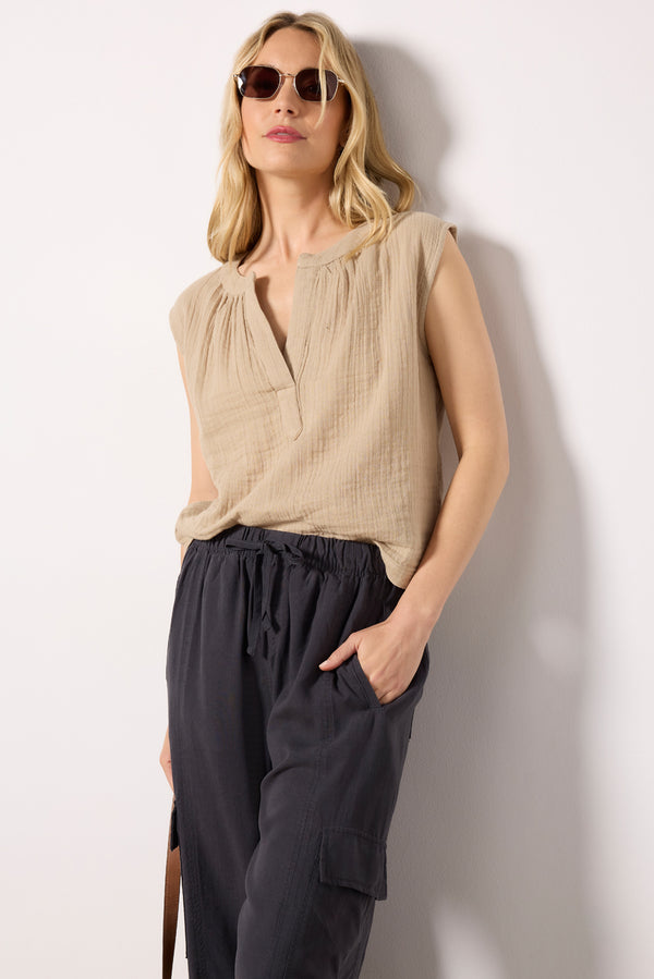 Everve Callie V Neck Airy Top Icedcoffee