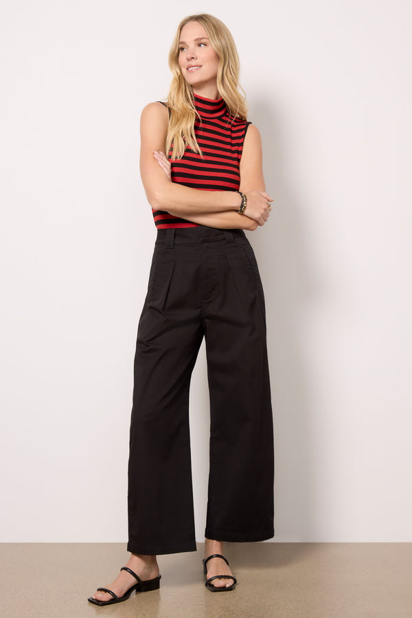 everve Cara Cropped Pleated Trouser Black