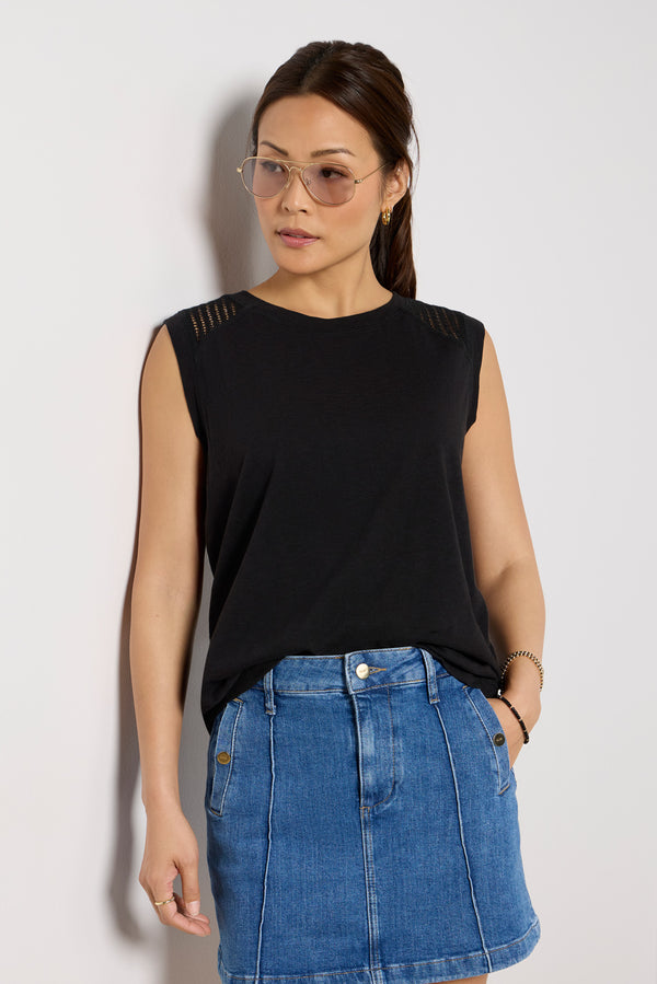 Everve Casey Cutwork Mesh Tank Washedblack