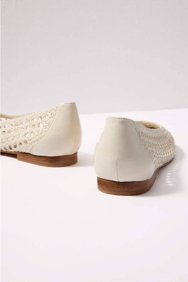 Everve Catia Flat Bone/Black