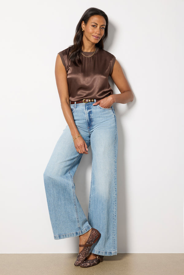 Everve City Nights Muscle Tank Chocolate