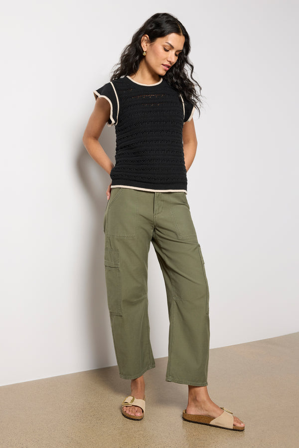 Everve Claire Pullover Black