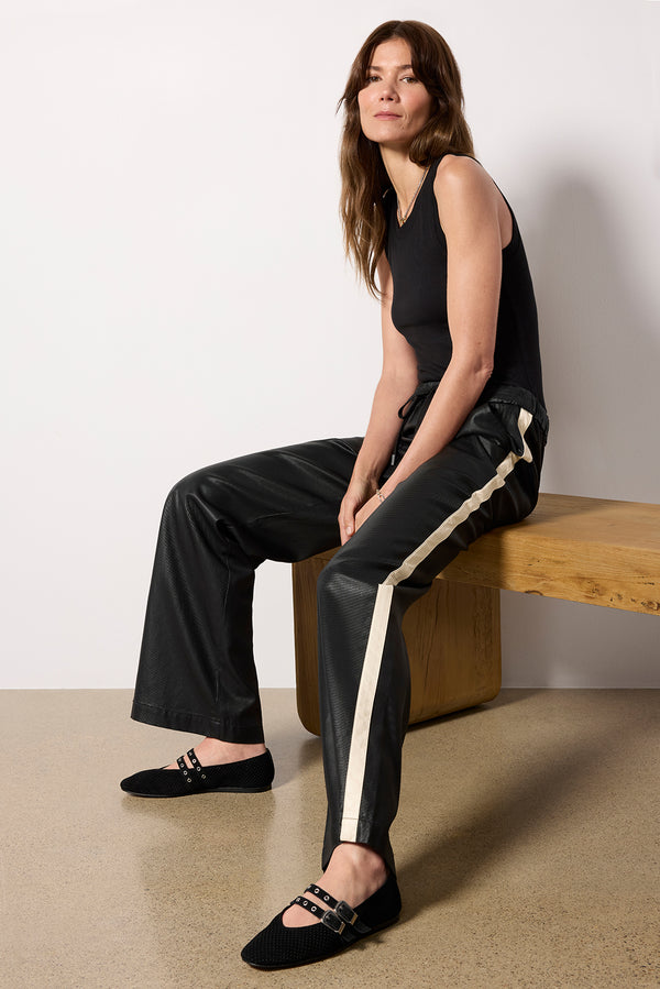everve Coated Twill Track Pant Black
