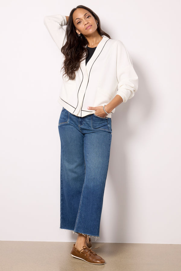 Everve Corinne Sleek Sweatshirt Offwhite