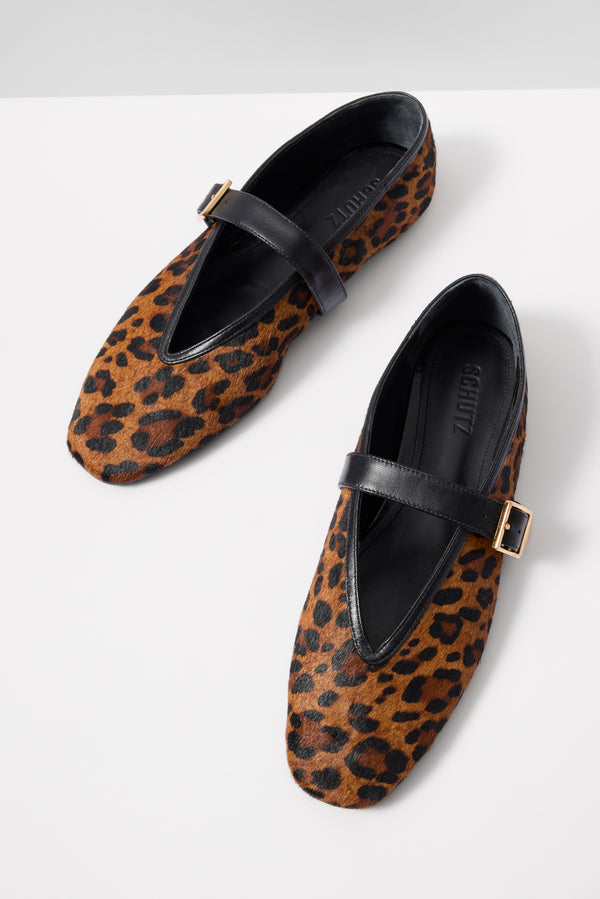 Everve Courtney Buckle Leopard