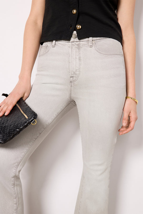 Everve Crop Mini Boot Amulet003