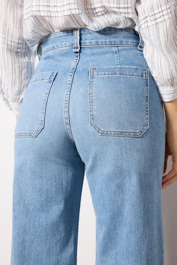 Everve Cropped Sailor Blondie