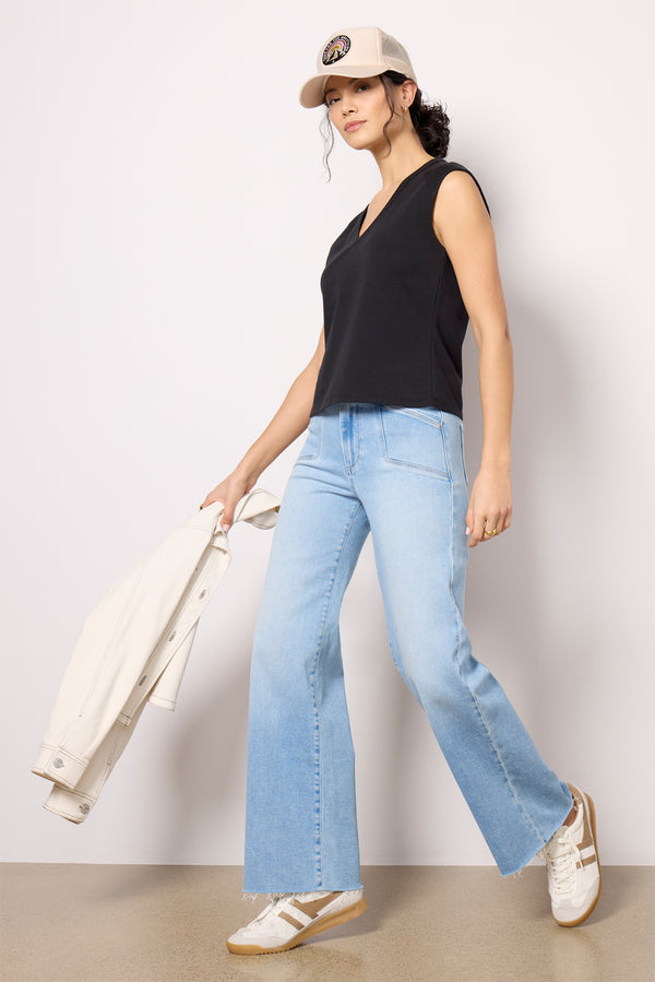 Everve Dessa Muscle Tee Black