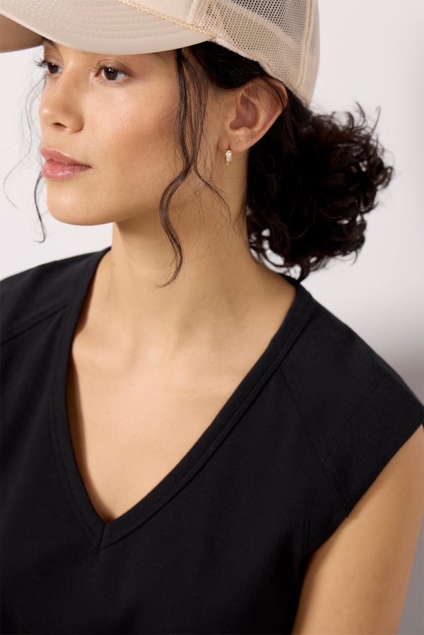 Everve Dessa Muscle Tee Black