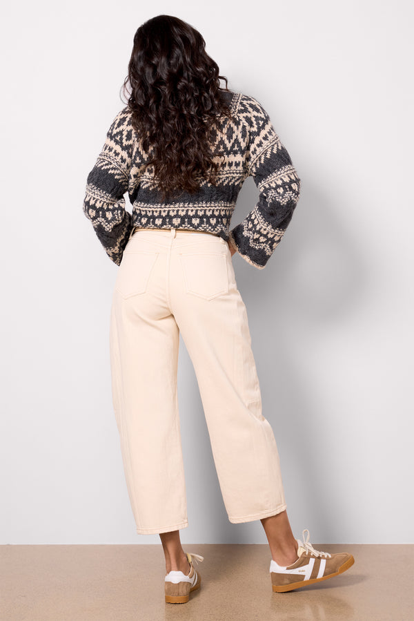 Everve Eli Arched Leg Ecru