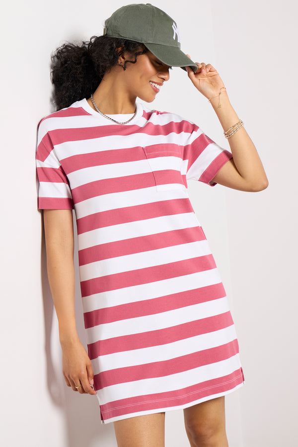 Everve Emersyn T-Shirt Dress Brickstripe
