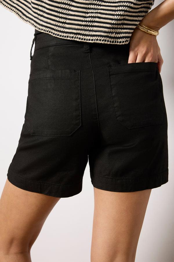 Everve Emily Stretch Linen Walking Short Black