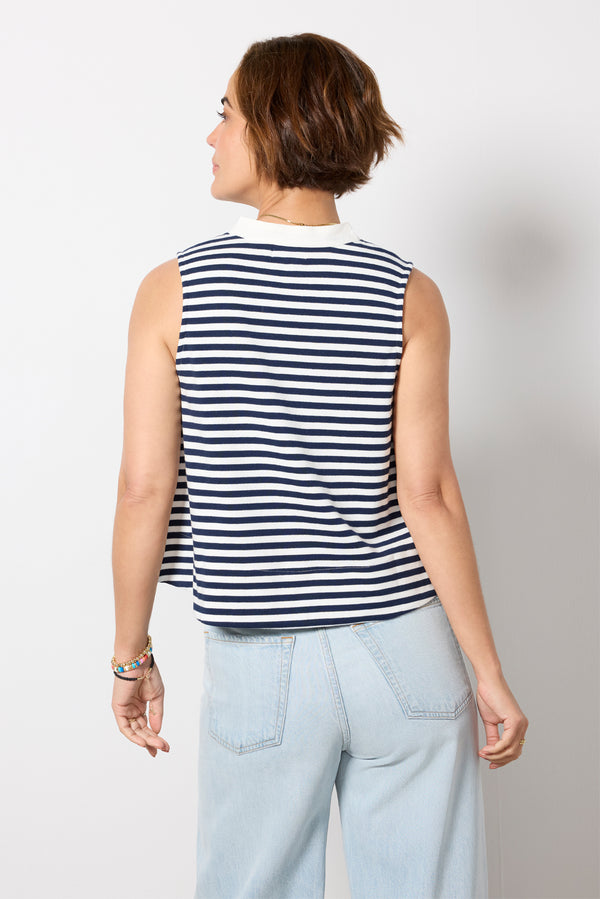Everve Emmryn Crop Swing Tank Navy/Whitestripe