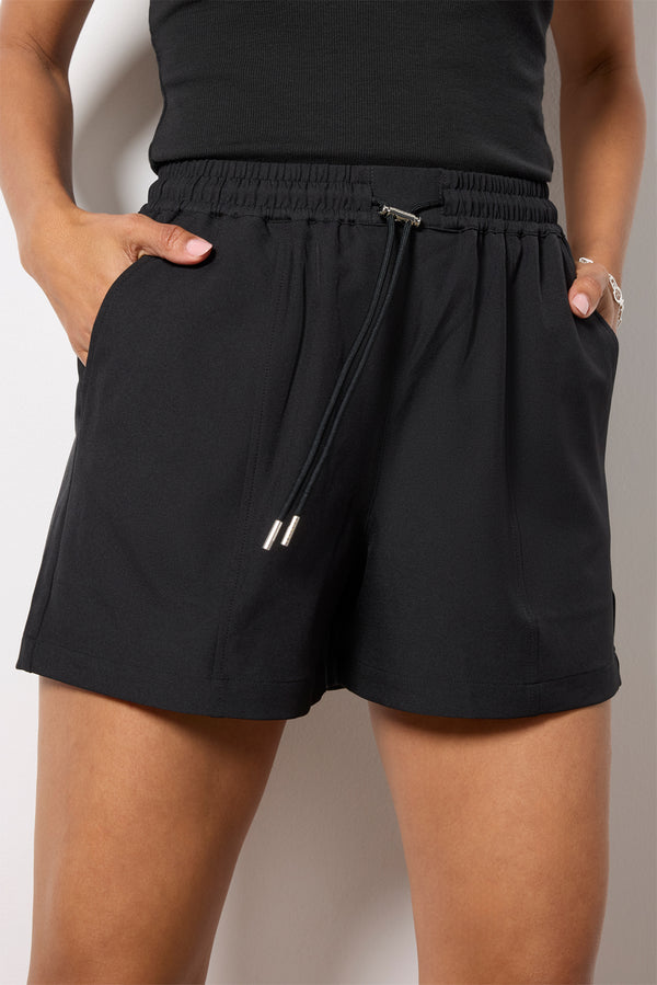 Everve Esmond Mid Rise Short 3` Black