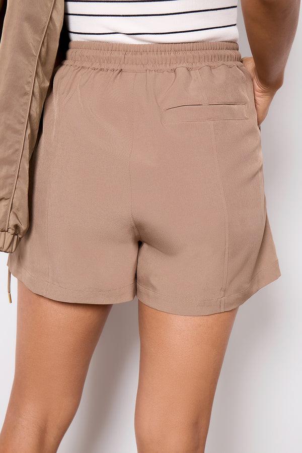Everve Esmond Mid Rise Short 3` Taupestone