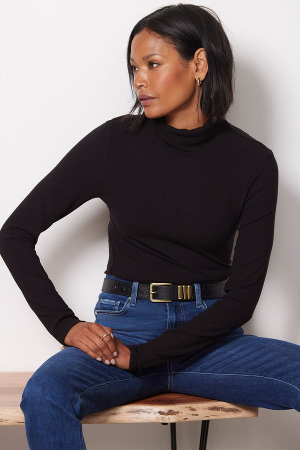 everve Essential Turtleneck Black