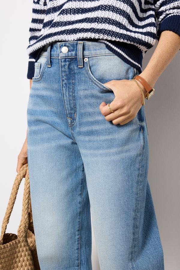Everve Ever Seamed Barrel Jean Medbluewash