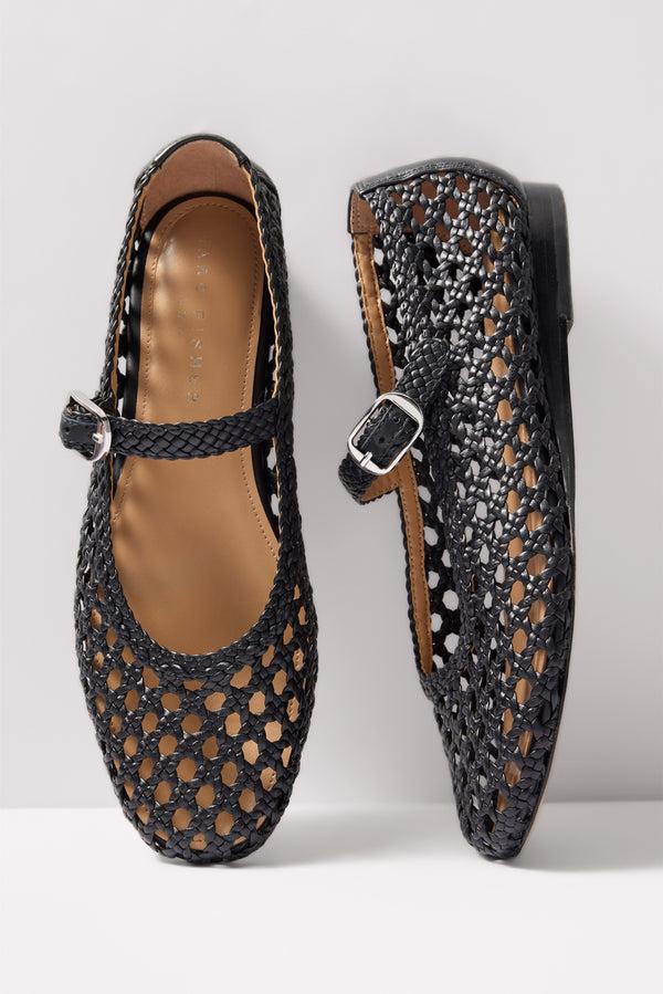 Everve Evonna Woven Mary Jane Black