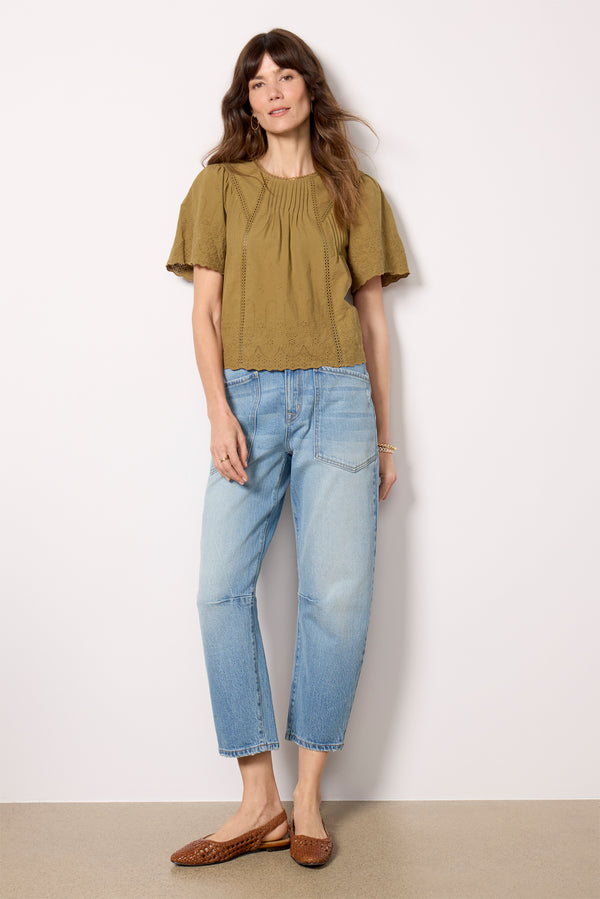 Everve Faye Eyelet Detail Blouse Olive
