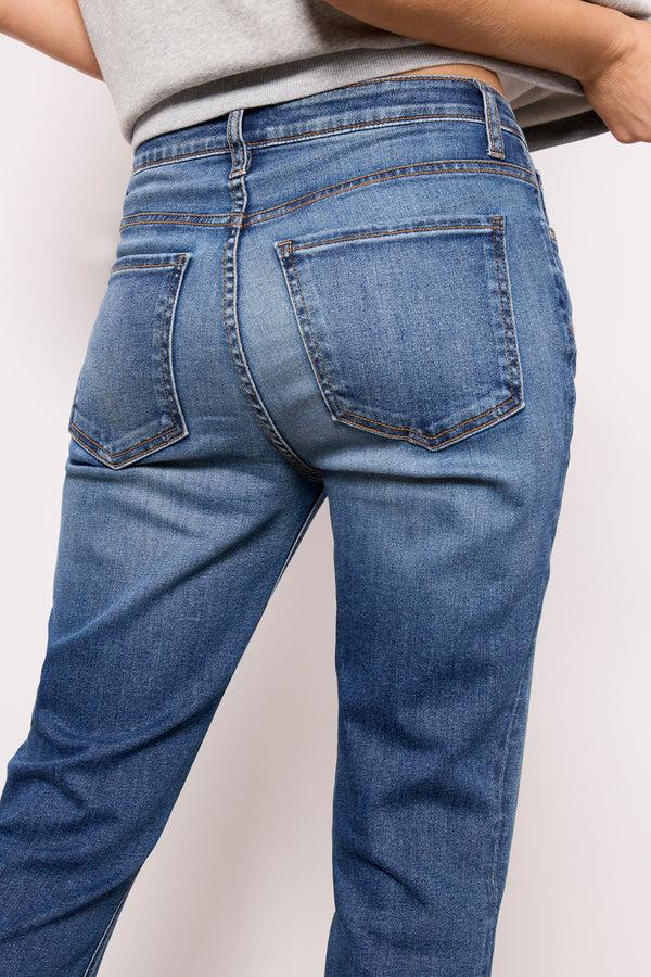 Everve Faye W Cuff Attentive