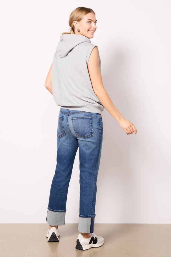 Everve Faye W Cuff Attentive