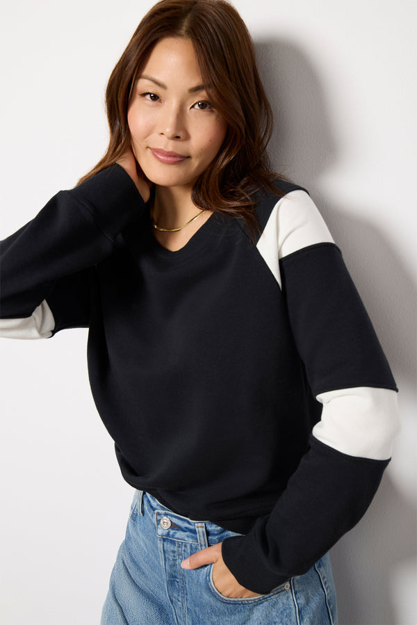 everve Gabby Colorblock Pullover Black/White