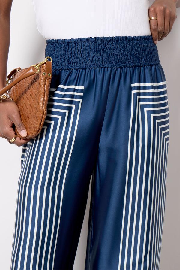 Everve Geo Satin Pant Navy/White