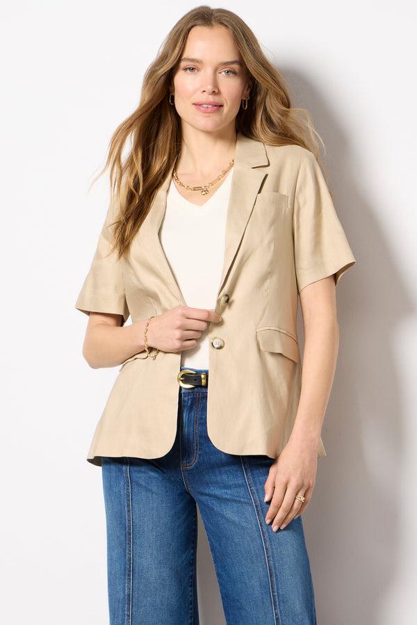 everve Grayson Short Sleeve Blazer Tan