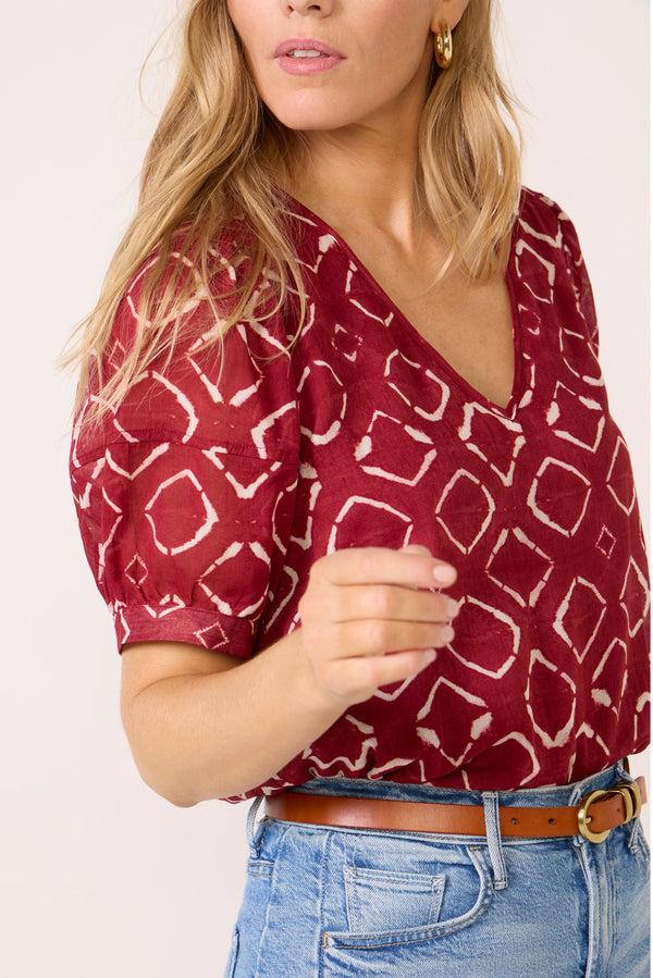 Everve Hallie Shibori Top Burntrusset