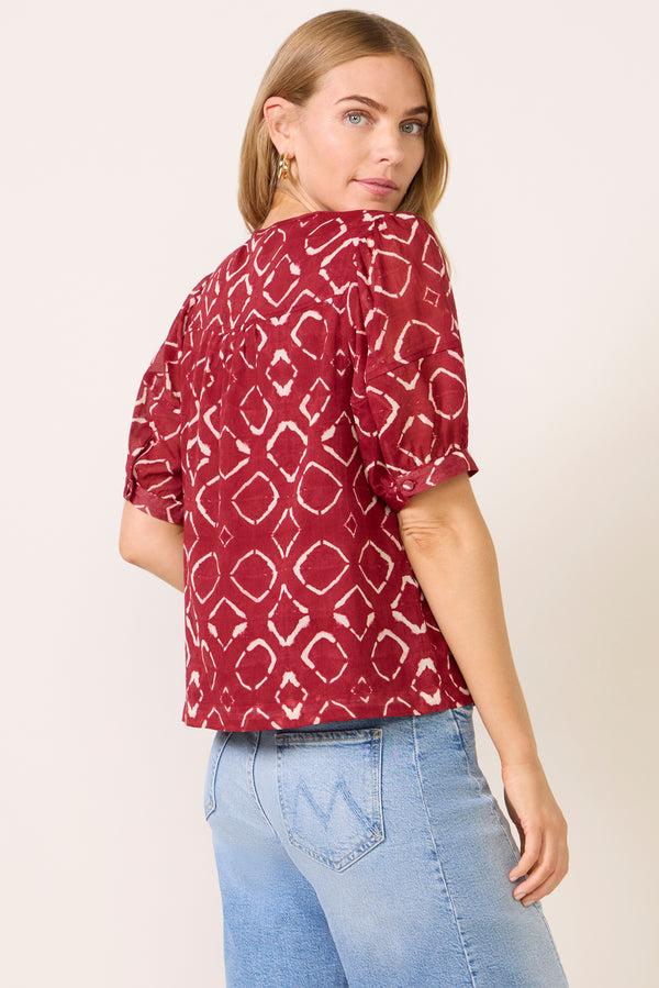 Everve Hallie Shibori Top Burntrusset