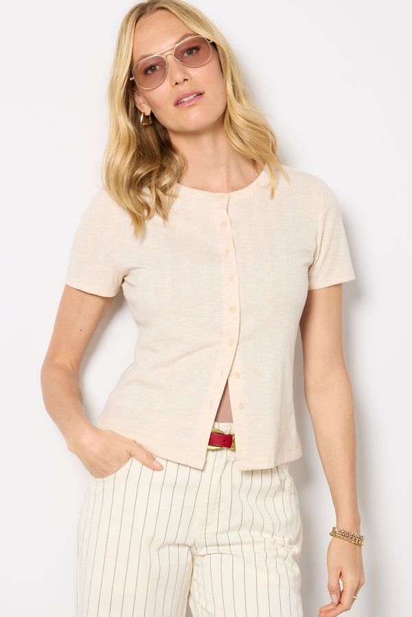 everve Ivy Button Front Tee Oatmealheather