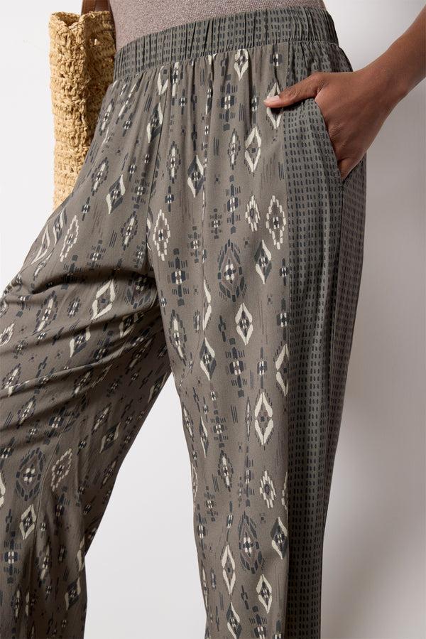 Everve Jenny Printed Pant Olivecombo