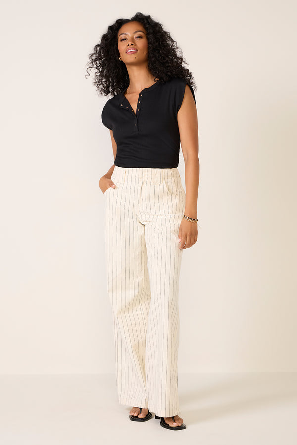 everve Joni Snap Henley Top Black