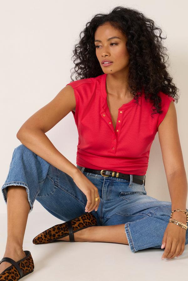 everve Joni Snap Henley Top Hotsauce