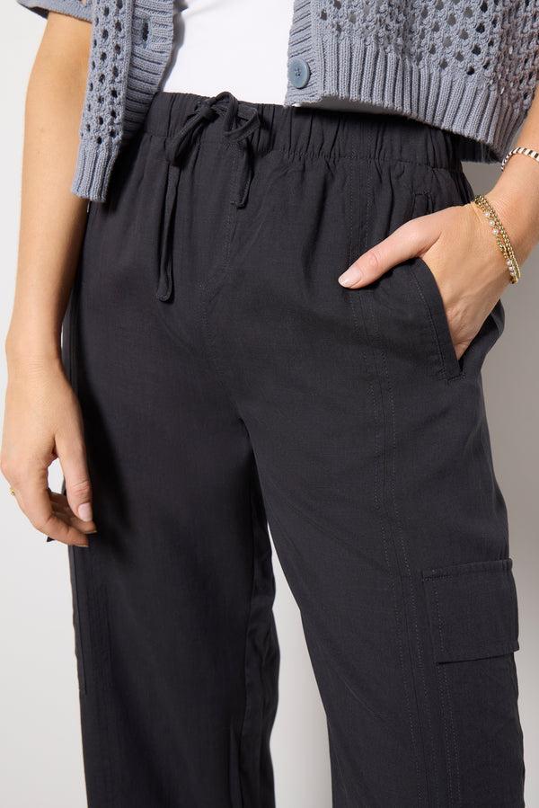 Everve Kaia Cargo Pant Lead